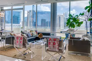 2408 Victory Park Ln, Dallas, TX 75219 - Photo 1