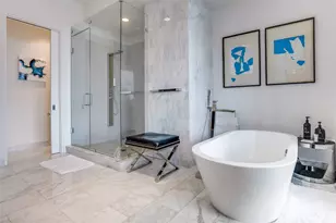 2408 Victory Park Ln, Dallas, TX 75219 - Photo 37