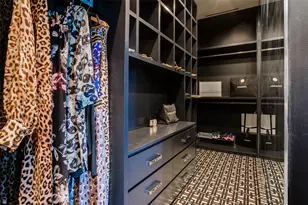 2408 Victory Park Ln, Dallas, TX 75219 - Photo 27