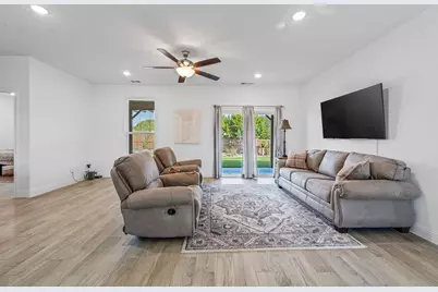 2819 Steepleridge Circle, Granbury, TX 76048 - Photo 11