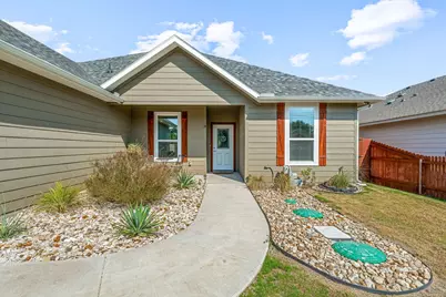 2819 Steepleridge Circle, Granbury, TX 76048 - Photo 37