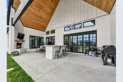 2000 Meadow Bend Court, Aledo, TX 76008 - Photo 5