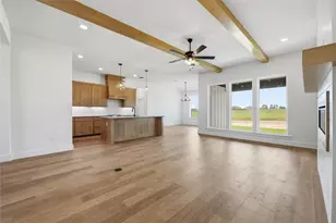 1012 Katie Ct, Reno, TX 76020 - Photo 7