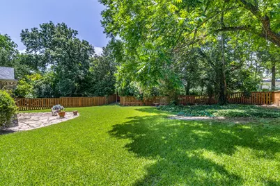 800 Harter Road, Dallas, TX 75218 - Photo 15