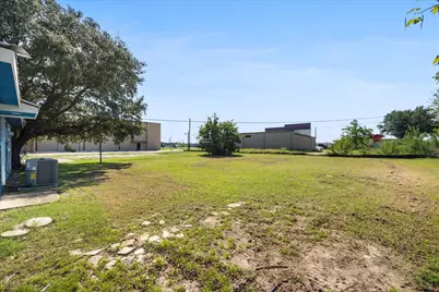 445 Canal, Quinlan, TX 75474 - Photo 19