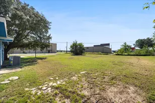 445 Canal, Quinlan, TX 75474 - Photo 19