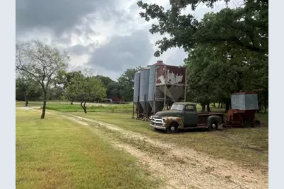 3739 County Road 2160, Iredell, TX 76649 - Photo 35