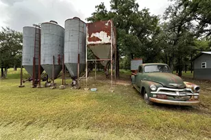 3739 County Rd 2160, Iredell, TX 76649 - Photo 23