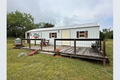 3739 County Road 2160, Iredell, TX 76649 - Photo 11