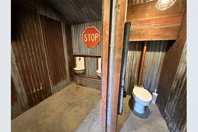 3739 County Road 2160, Iredell, TX 76649 - Photo 15