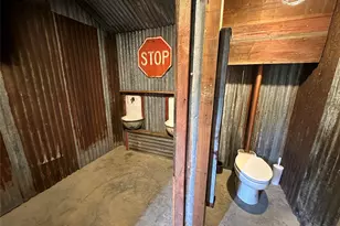 3739 County Rd 2160, Iredell, TX 76649 - Photo 15