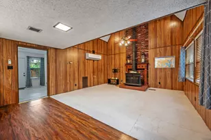 241 Robin Hood Rd, Gordonville, TX 76245 - Photo 15