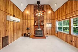 241 Robin Hood Rd, Gordonville, TX 76245 - Photo 11