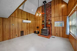 241 Robin Hood Rd, Gordonville, TX 76245 - Photo 5