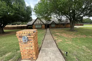 205 Westwood Dr, Southlake, TX 76092 - Photo 3