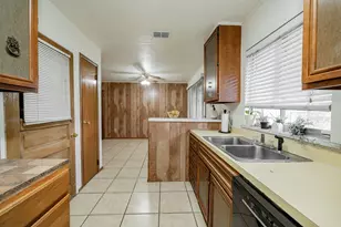 401 Starling Dr, Mesquite, TX 75149 - Photo 13