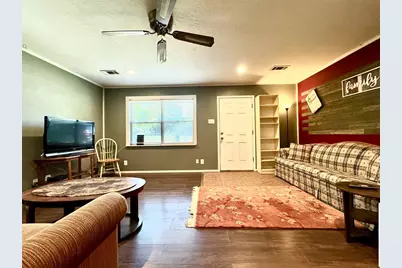 1319 W Morgan Street, Denison, TX 75020 - Photo 3