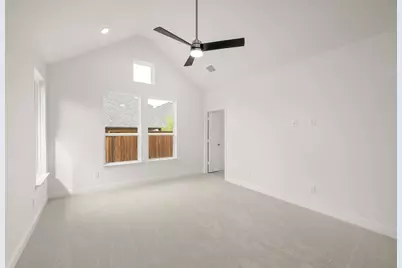 14534 Jemison, Pilot Point, TX 75009 - Photo 9