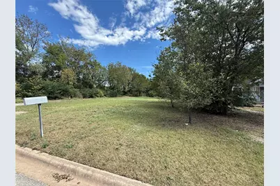 1721 N Hoard Avenue, Sherman, TX 75090 - Photo 5