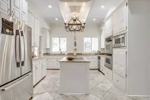 1805 Burton Hill Rd, Fort Worth, TX 76107 - Photo 13