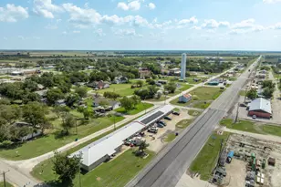 312 W Live Oak, Malone, TX 76660 - Photo 11