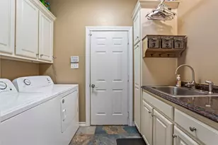 904 Wheeler Creek Dr, Gainesville, TX 76240 - Photo 29