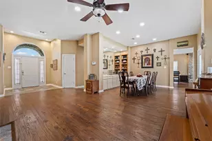 904 Wheeler Creek Dr, Gainesville, TX 76240 - Photo 5