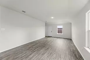 114 Goel St, Greenville, TX 75402 - Photo 25