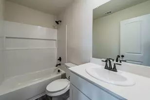 114 Goel St, Greenville, TX 75402 - Photo 21