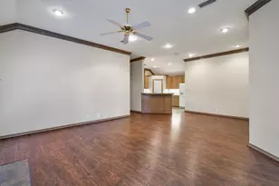 9 Country Club Pl, Waxahachie, TX 75165 - Photo 7