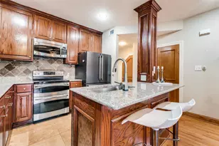 447 Josephine St, Dallas, TX 75246 - Photo 13