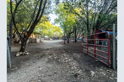 429 County Road 1191, Kopperl, TX 76652 - Photo 1