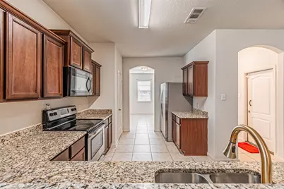 323 Cedar Creek Drive, Princeton, TX 75407 - Photo 11