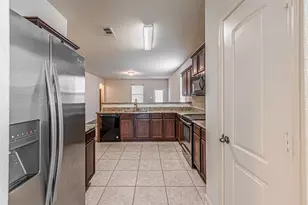 323 Cedar Crk Dr, Princeton, TX 75407 - Photo 7