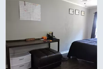 2300 W Lowden Street, Fort Worth, TX 76110 - Photo 21