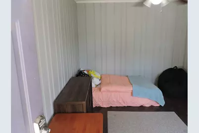 2300 W Lowden Street, Fort Worth, TX 76110 - Photo 15