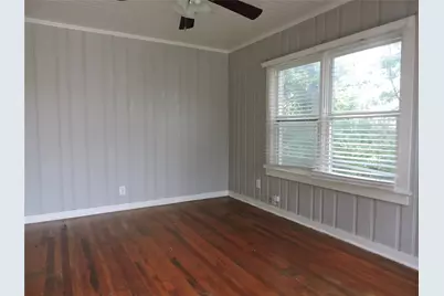 2300 W Lowden Street, Fort Worth, TX 76110 - Photo 13