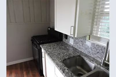 2300 W Lowden Street, Fort Worth, TX 76110 - Photo 5