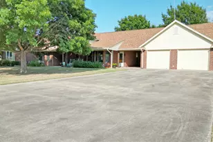 201 Threatt Ln, Weatherford, TX 76088 - Photo 1