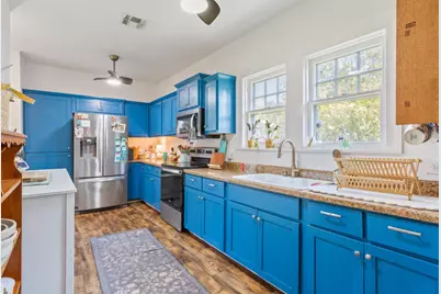 2401 Colonial Avenue, Waco, TX 76707 - Photo 5