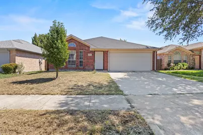 6003 Flyers Lane, Arlington, TX 76018 - Photo 1