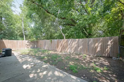 730 N Boulevard Terrace, Dallas, TX 75211 - Photo 9