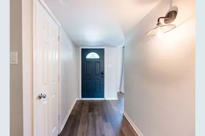 9210 Linda Vista Drive, Rowlett, TX 75088 - Photo 13