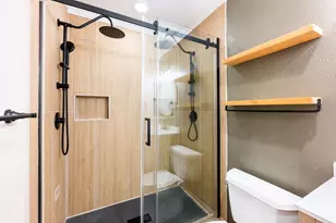 9210 Linda Vista Dr, Rowlett, TX 75088 - Photo 21