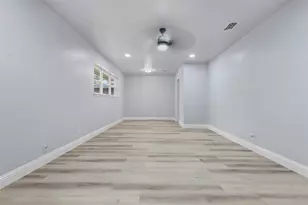 1016 Keith Dr, Hurst, TX 76053 - Photo 3