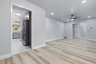 1016 Keith Dr, Hurst, TX 76053 - Photo 5