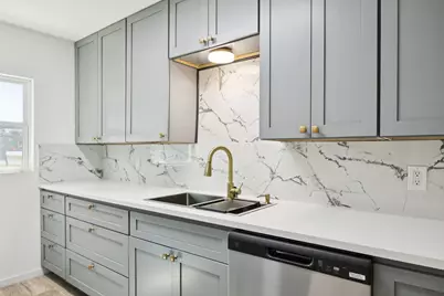 303 N Delphine Street, Terrell, TX 75160 - Photo 7