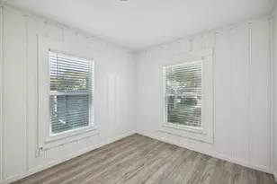 303 N Delphine St, Terrell, TX 75160 - Photo 21