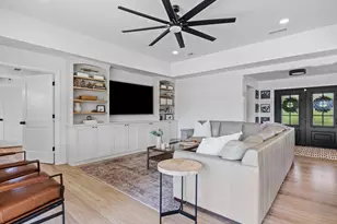 946 Burke Rd, Gunter, TX 75058 - Photo 7