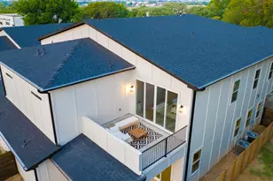 2001 Hearne Ave, Dallas, TX 75208 - Photo 3